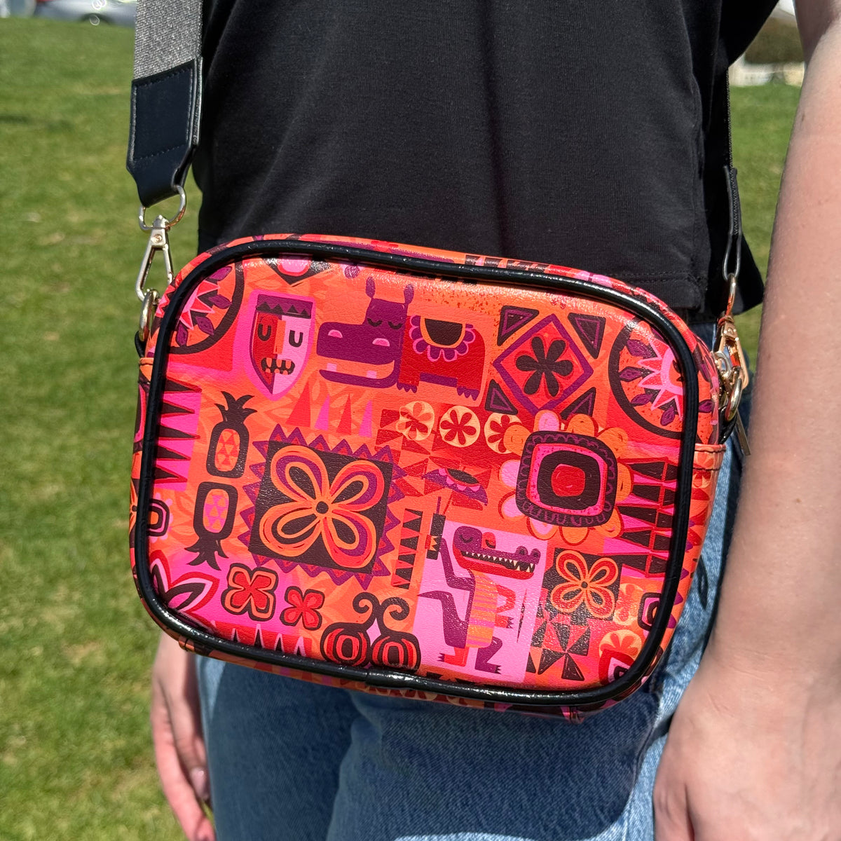 Jeff Granito's 'Mug Shots' Crossbody Bag - Pre-Order (FREE SHIPPING in U.S.) main image 0