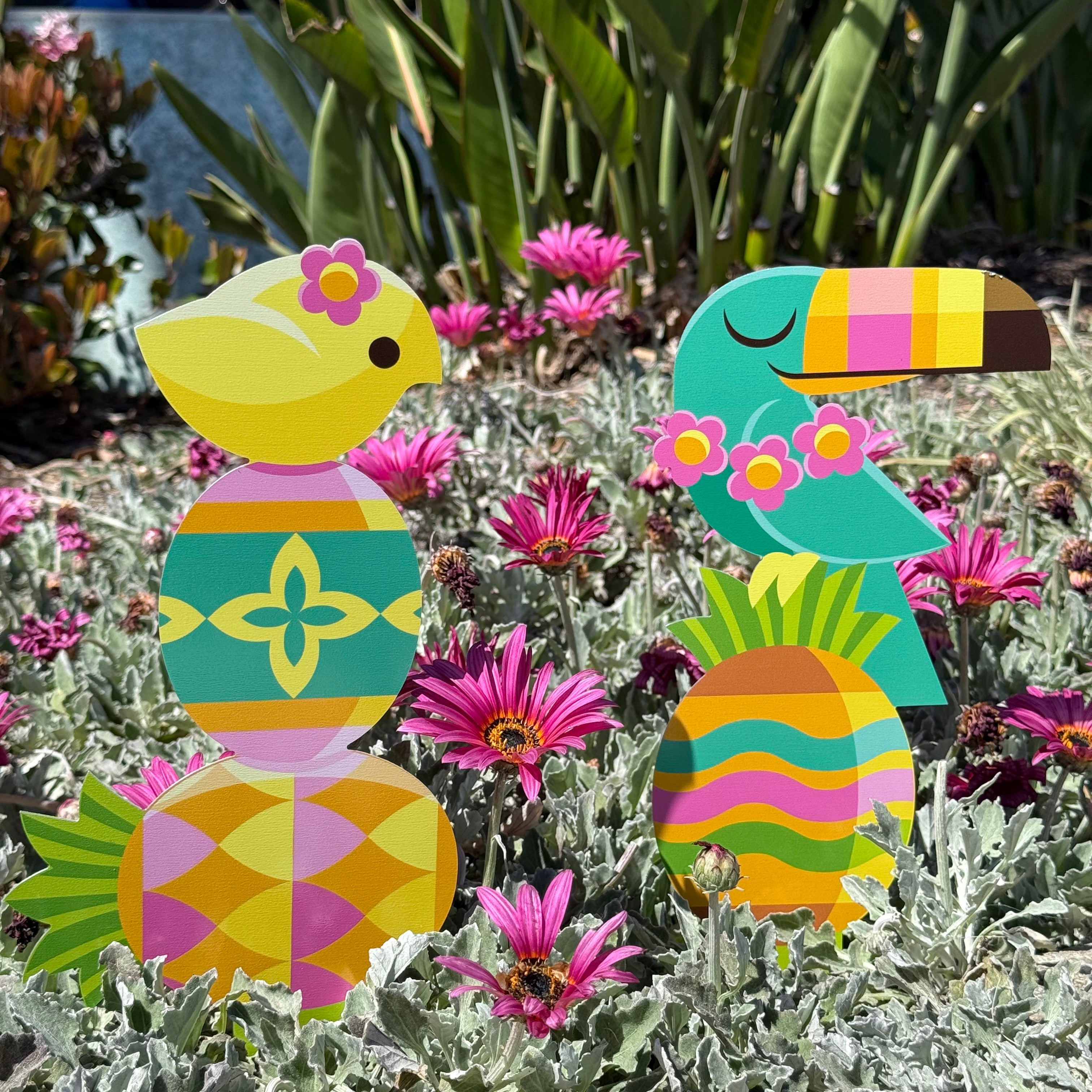 Jeff Granito's 'Pineapple Pals' Metal Yard Stakes Set of TWO (2