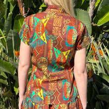 Witco Decor's 'Jungle Modern' Classic Aloha Button-Up Shirt - Womens - Ready to Ship!  (FREE SHIPPING in U.S.)