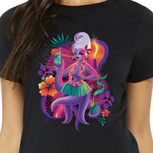 LAST CHANCE 'Mistress of the Deep' Womens Tee